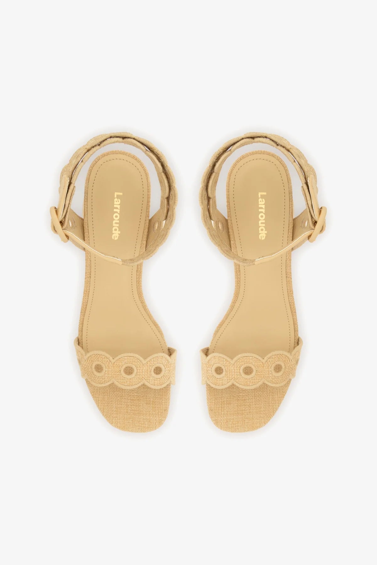 Dolly Broderie Low Sandal In Beige Raffia