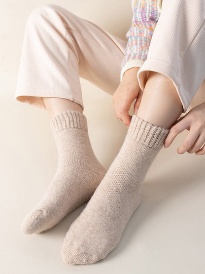 4 雙女純色冬季羊毛襪