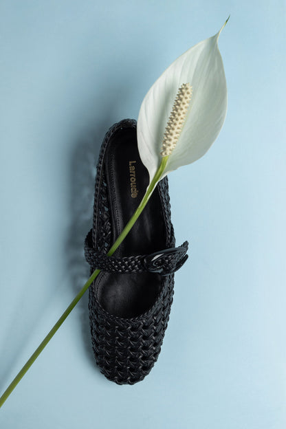 Verona New Macrame In Black Leather