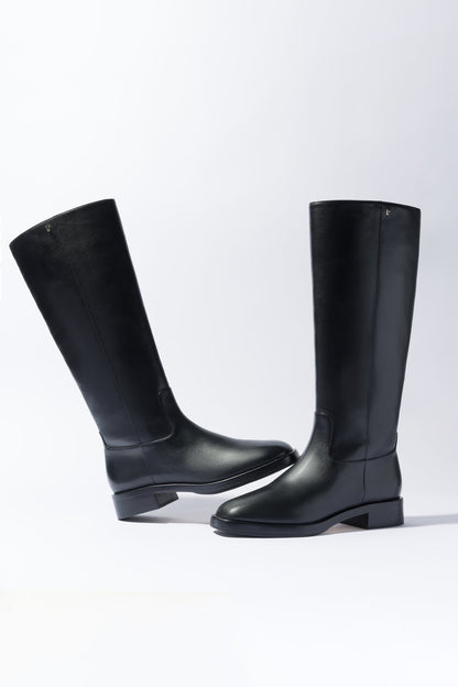 Anne Boot In Black Leather