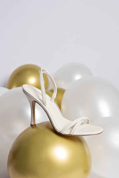 Annie Sandal In Ivory Leather