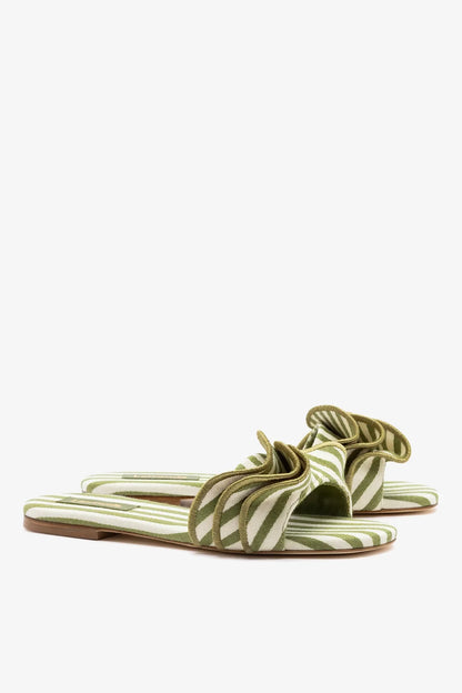 Ivy Ruffle Flat Seaweed Striped Canva