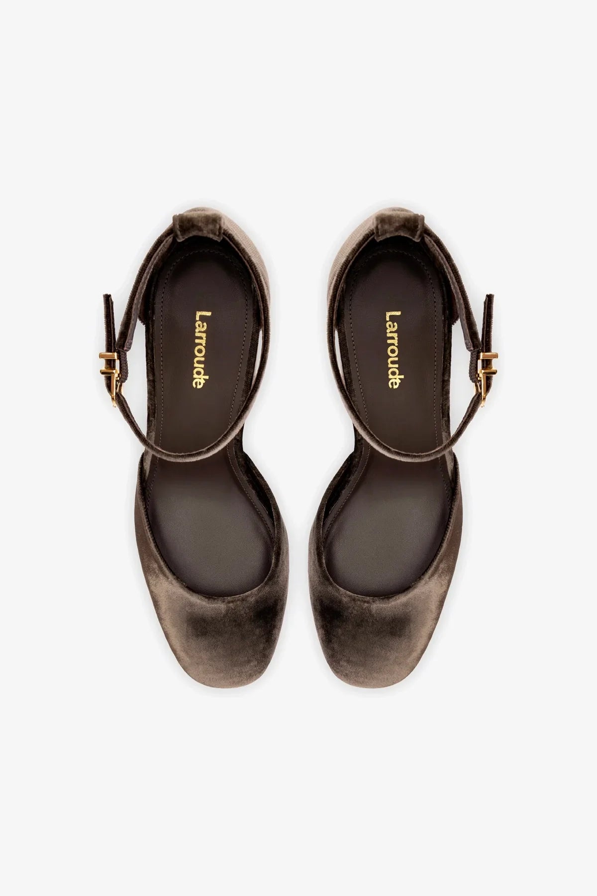 Ari Pump In Expresso Velvet