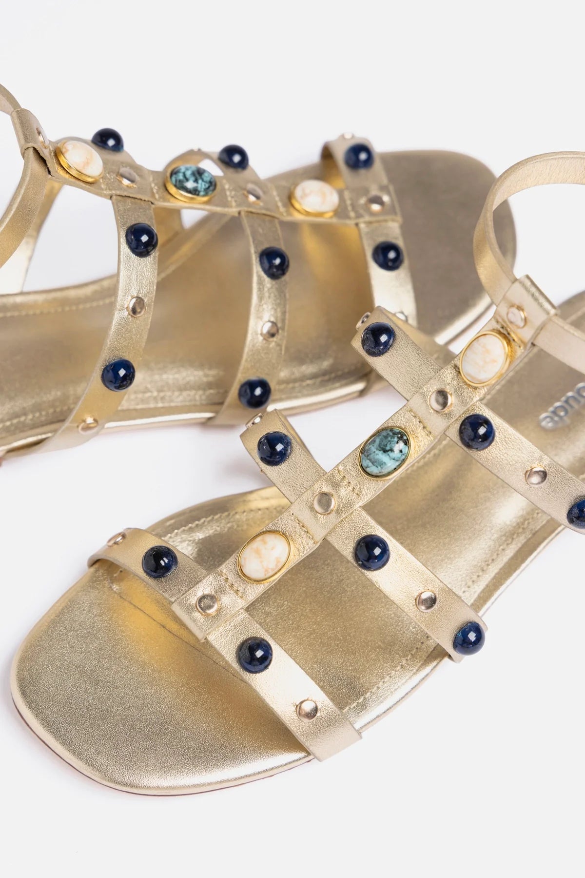 Amalfi Flat Sandal Platina Leather
