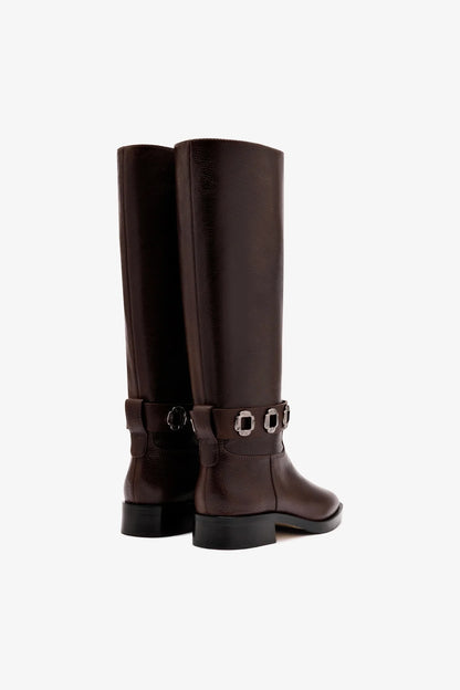 Milan Flat Boot In Brown Leather