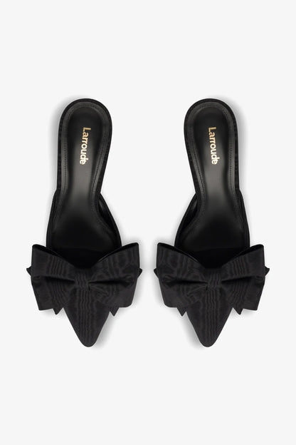 Mini Elle Pump In Black Fabric