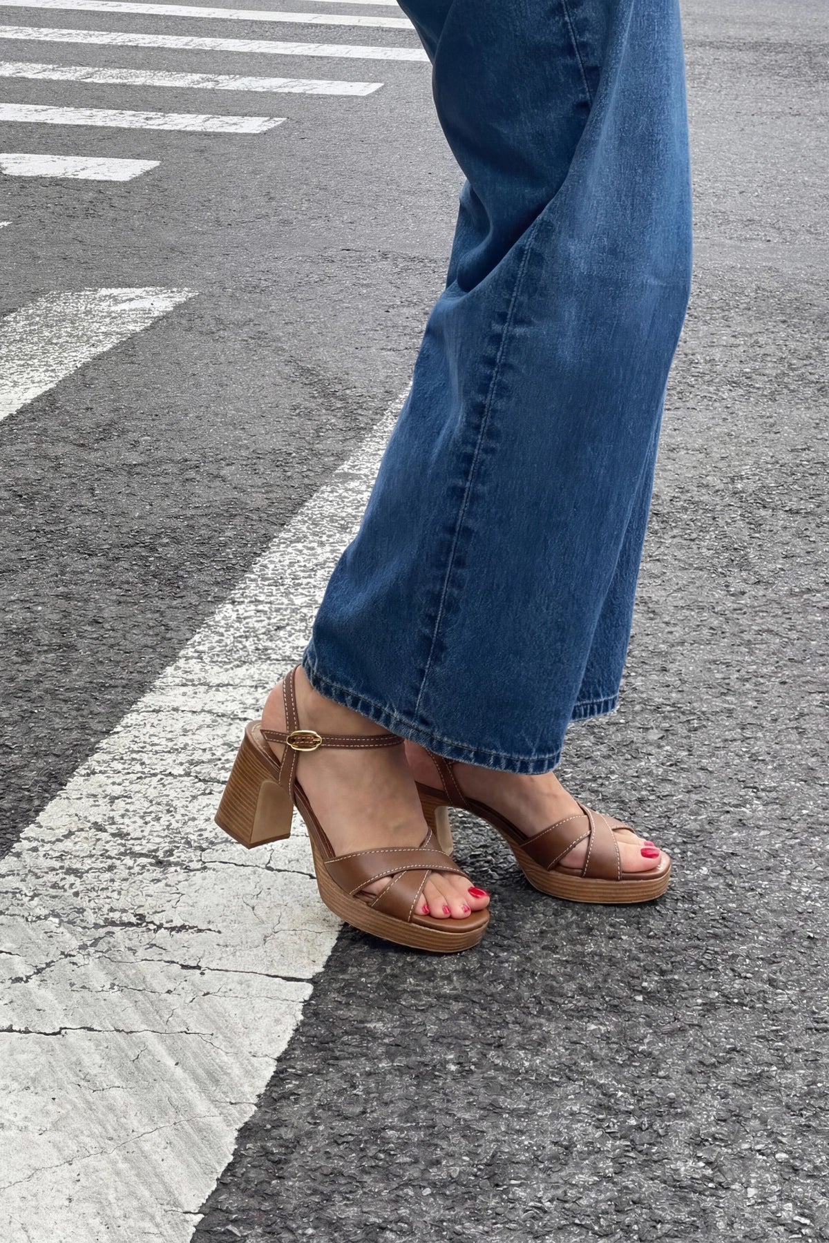 Bianca Low Sandal Caramel Leather