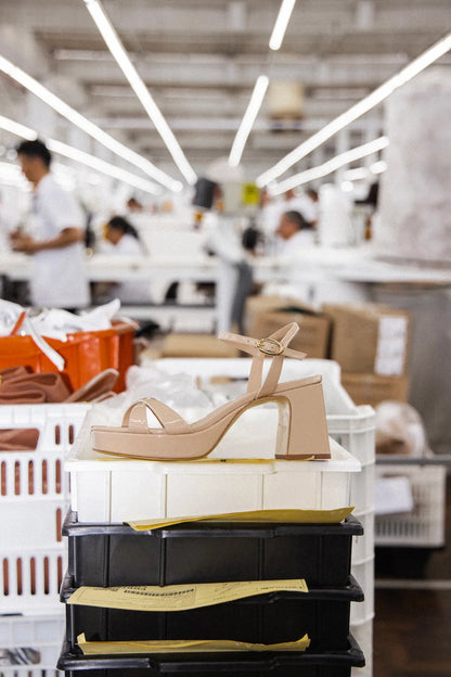 Bianca Low Sandal Sand Patent Leather