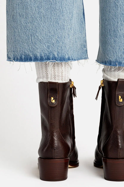Florencia Low Boot In Brown Leather