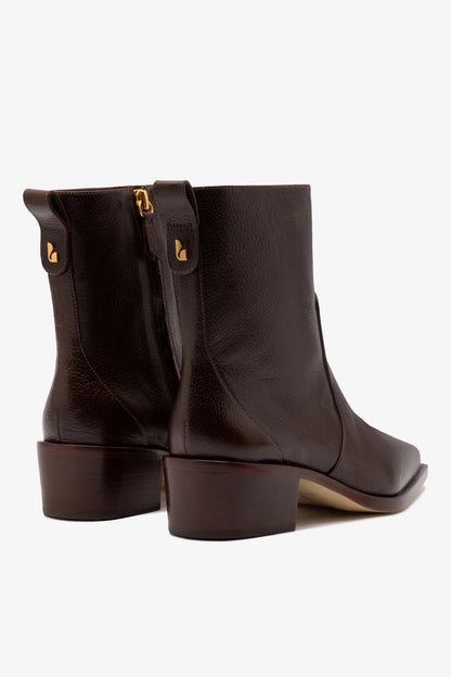 Florencia Low Boot In Brown Leather
