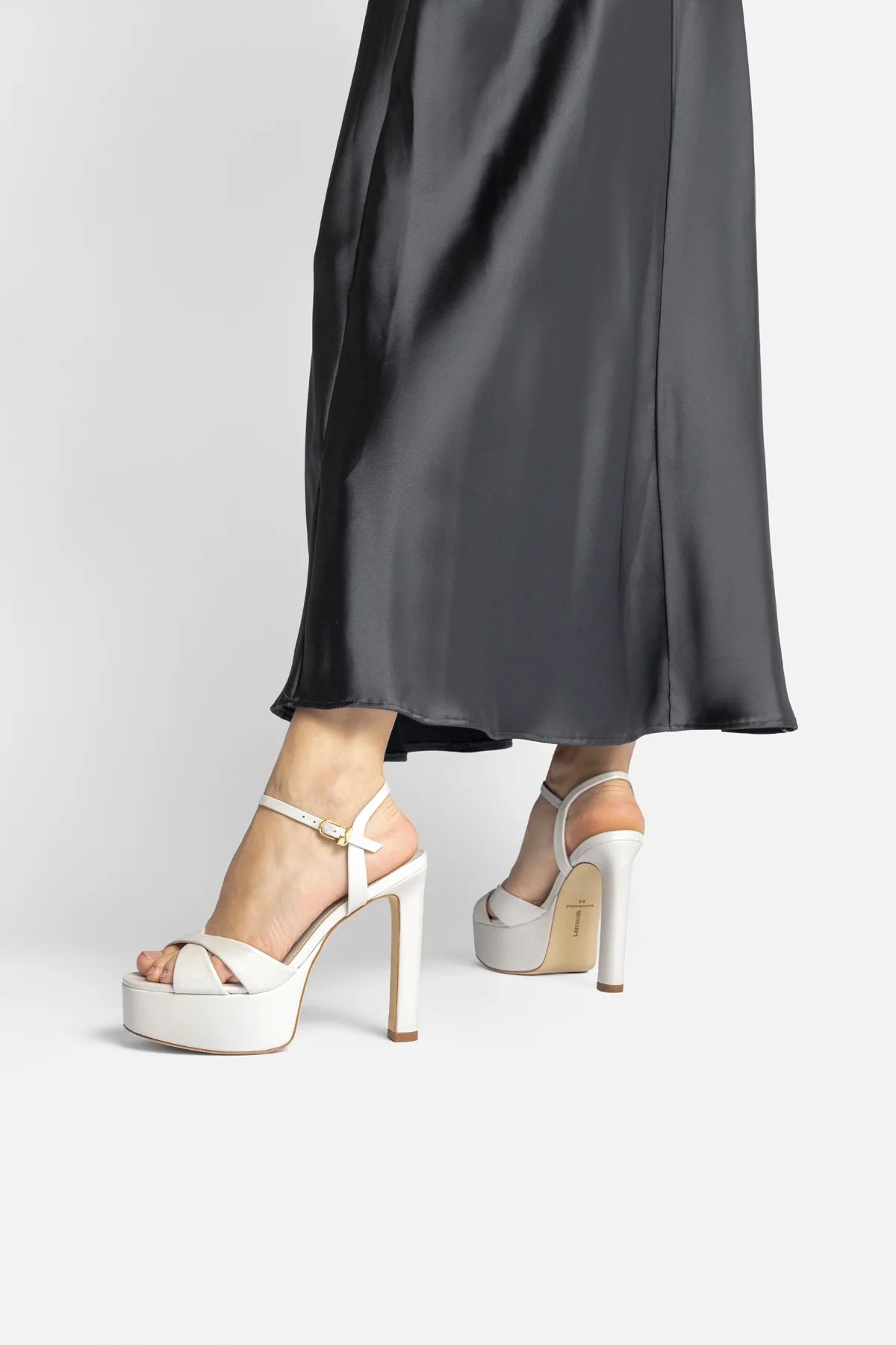 Bianca High Platform Sandal In Pearl Leather