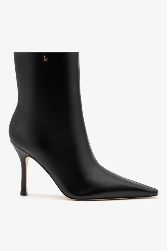 Mini Carine Boot In Black Leather