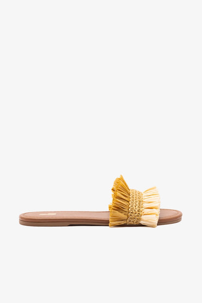 Bahia Fringe Flat In Beige And Peanut Raffia
