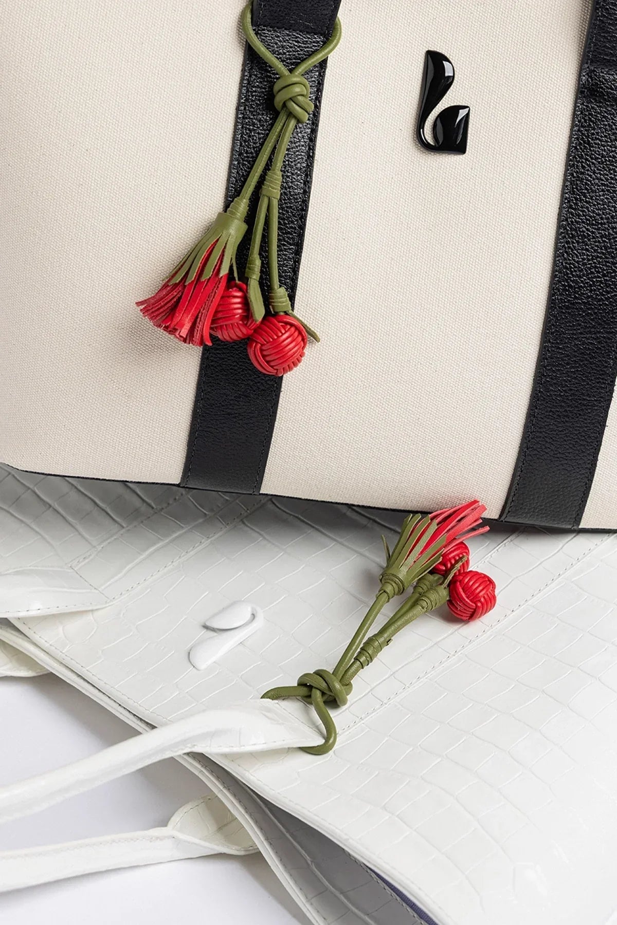City Tote Bag White Croco Leather