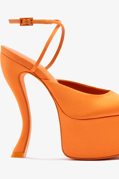 Larroudé x Nicolò B.: Lola Sandal Tangerine Satin
