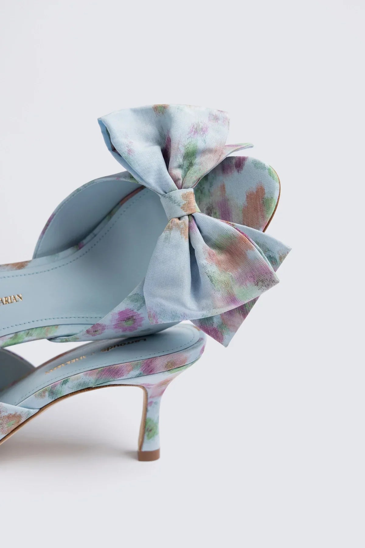 Larroudé x Markarian: Elle Peep Toe Mule Apple Blue Floral Ikat