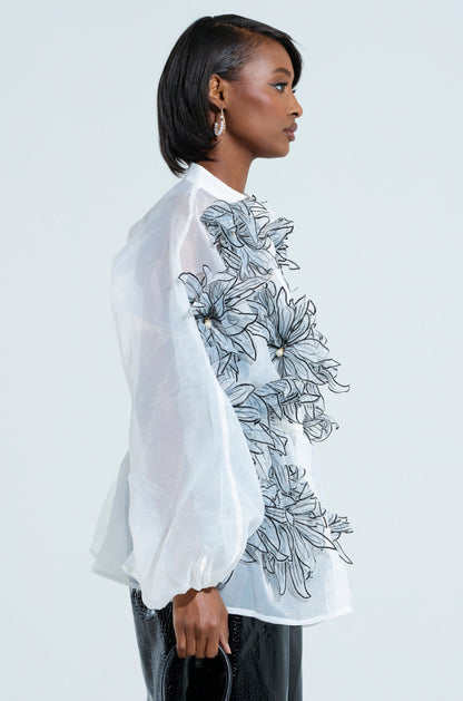 A GENTLE REMINDER FLOWER APPLIQUE BLOUSE