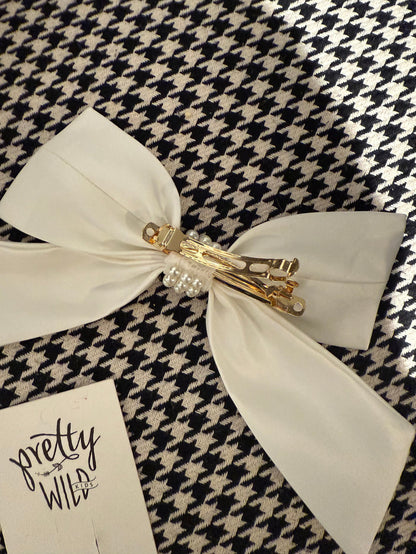 Ellie Ellie x Pretty Wild Bow