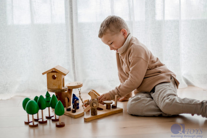 Qtoys Wooden Tree Play Set